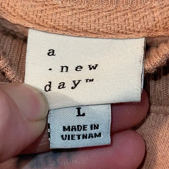 A New Day jogging suit - Picture 6 of 6